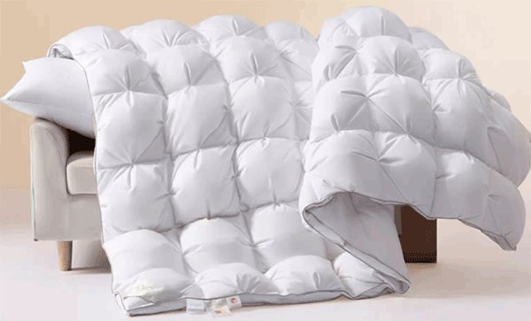 鹅绒冬被要几斤才暖和？冬被选择哪种材质好推荐？